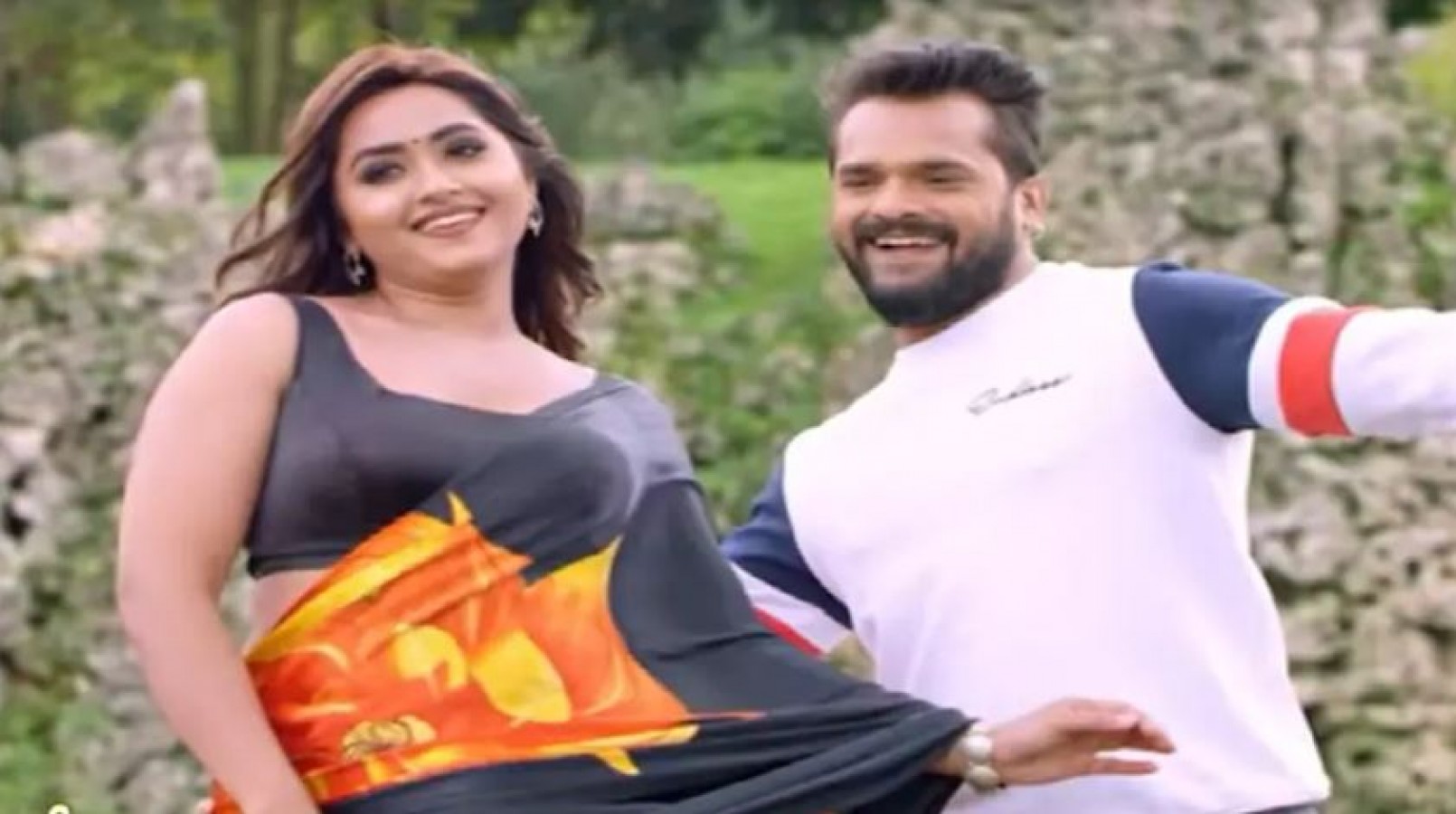 Kajal Bhojpuri Xxx Video - Khesari Lal and Kajal Raghavani come together for the first time after  controversy | NewsTrack English 1
