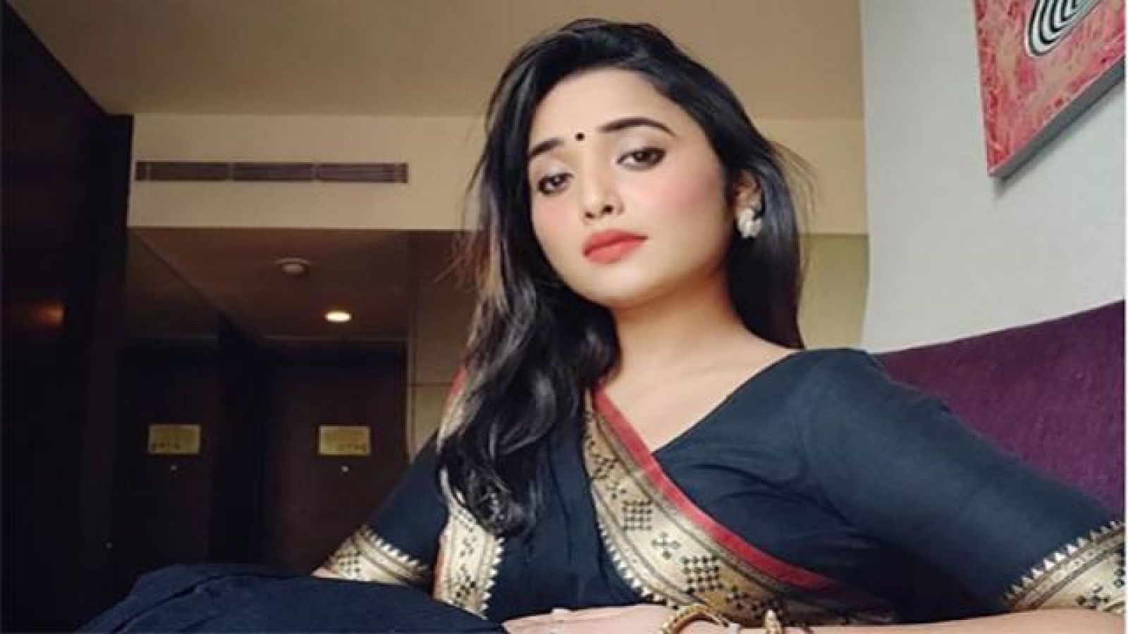 Rani Chatterjee dressed up as a bride, fans stunned | NewsTrack English 1