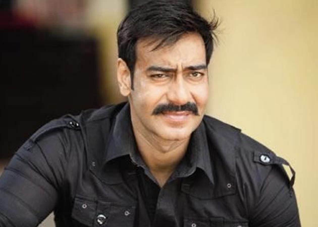 Singham Returns: Ajay Devgn seen with 2,500 men in vests instead of police  uniforms | Hindi Movie News - Times of India