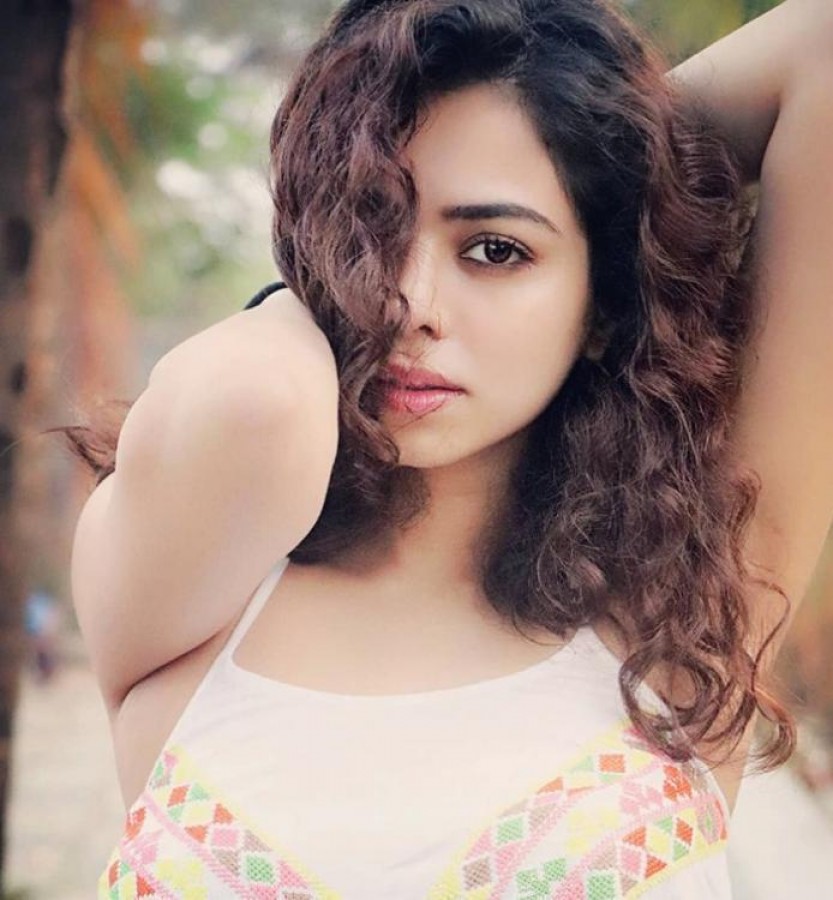This actress of CID shares cute photo on Instagram | NewsTrack Hindi 1