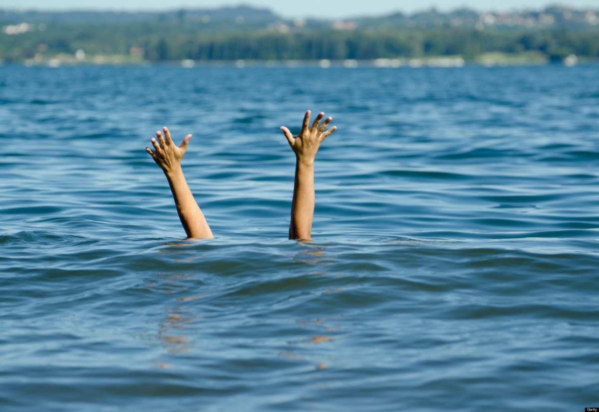 गणेश विसर्जन के दौरान हादसे, यूपी-हरियाणा में डूबने से 11 लोगों की मौत | NewsTrack Hindi 1