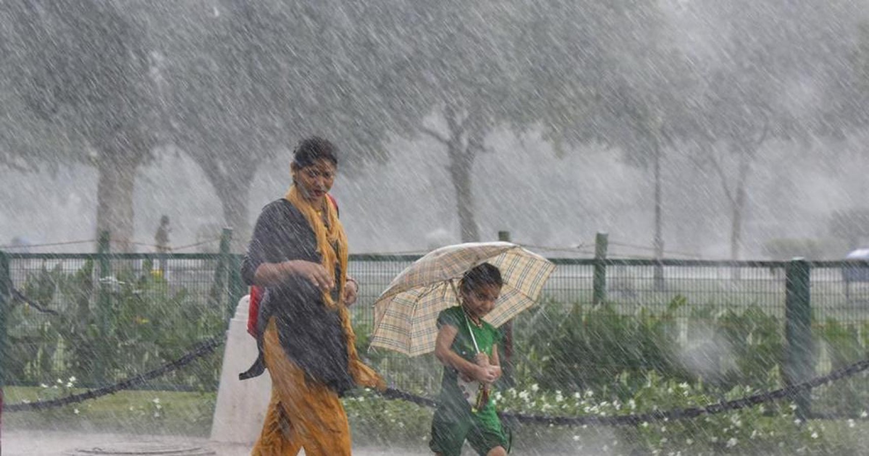 Дожди индийский. Monsoon 2005. Индия Монсун. Monsoon in India. Indian Rain.