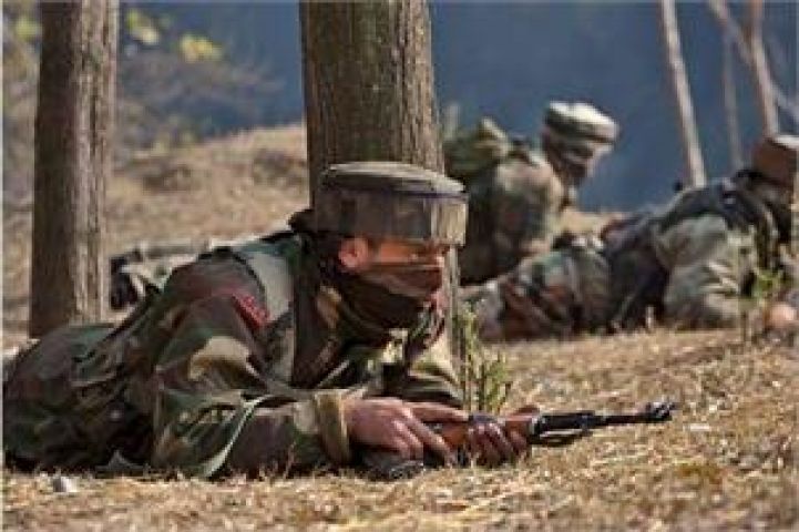 J&K: Soldier and militant killed in operation near LoC