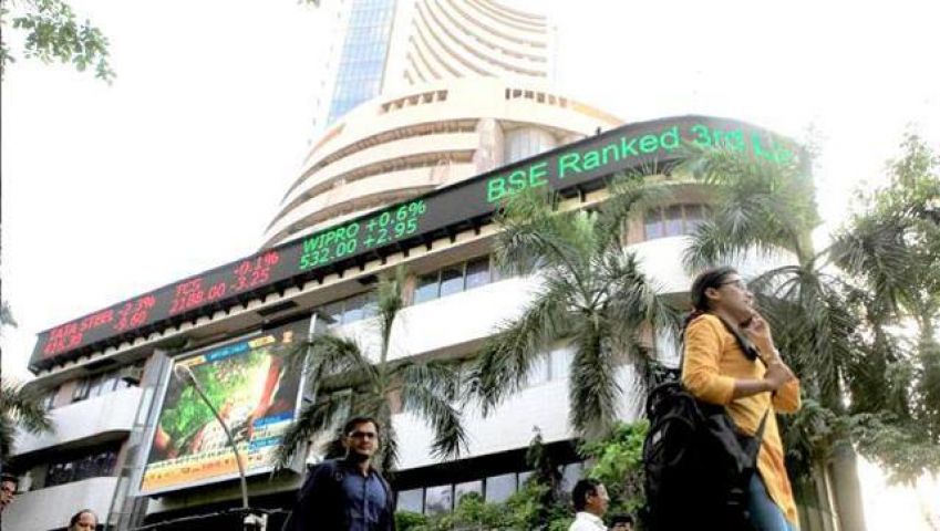 Sensex up 115 points in an early trade