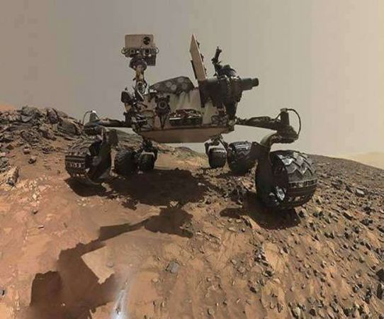 नासा की रोबोट मक्खिया मंगल पर
