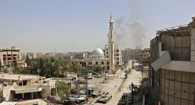 सीरिया खुद कर रहा अपने ऊपर हमले-US