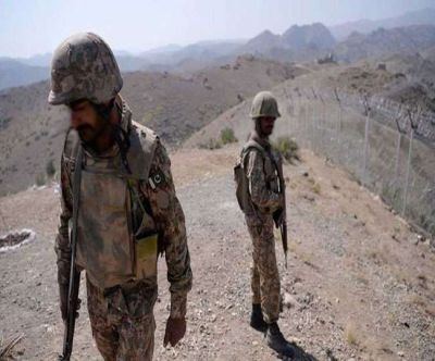 पाकिस्तान : तालिबान कमांडर हाकिम खान ढेर, चार सुरक्षाकर्मी घायल