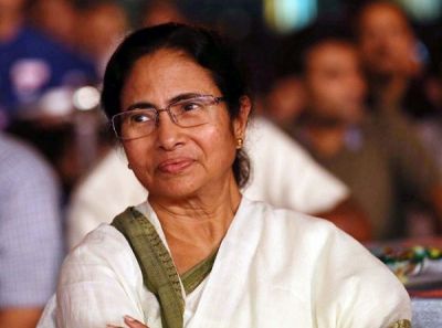 वेस्ट बंगाल की झांकी बाहर किया जाना है अपमान - ममता बनर्जी
