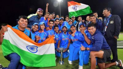 सचिन, पीएम से लेकर अमिताभ तक ने दी भारतीय टीम को बधाई