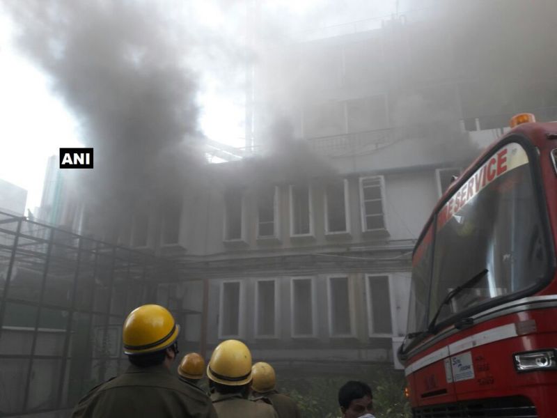 टाइम्स ऑफ़ इंडिया के ऑफिस में लगी भयंकर आग