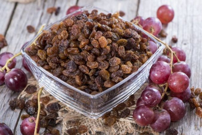 Men can get rid of sexual problems by eating raisin