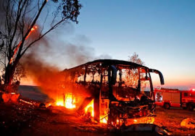 बड़ा हादसा टला, शिमला में सेना के चलते ट्रक में अचानक लगी आग