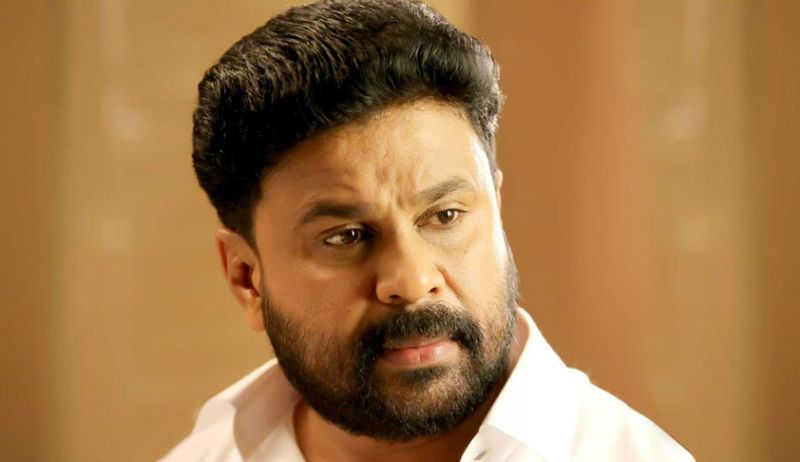 Actor Dileep to be questioned for second day in  row, appears before crime branch