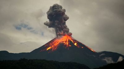 18 ज्वालामुखी बने अमेरिका के लिए खतरे की घंटी, भूवैज्ञानिकों ने जारी की रिपोर्ट