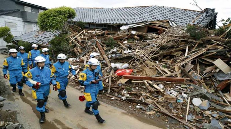 जापान भूकंप : मृतकों की संख्या 40 हुई , बचाव कार्य जारी