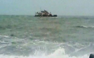 लीबिया में जहाज दुर्घटनाग्रस्त , 90  लोग लापता