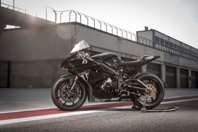 Triumph Daytona Moto2 होगा पावरफुल बाइक, ये है अन्य फीचर