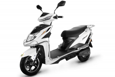 AMO Electric to launch Jaunty Plus electric scooter Today. Avail this great OFFER!