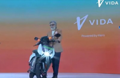 Hero MotoCorp releases its first electric scooter. Read for more details