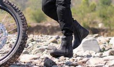 Royal Enfield launches new riding shoe, This much is Price
