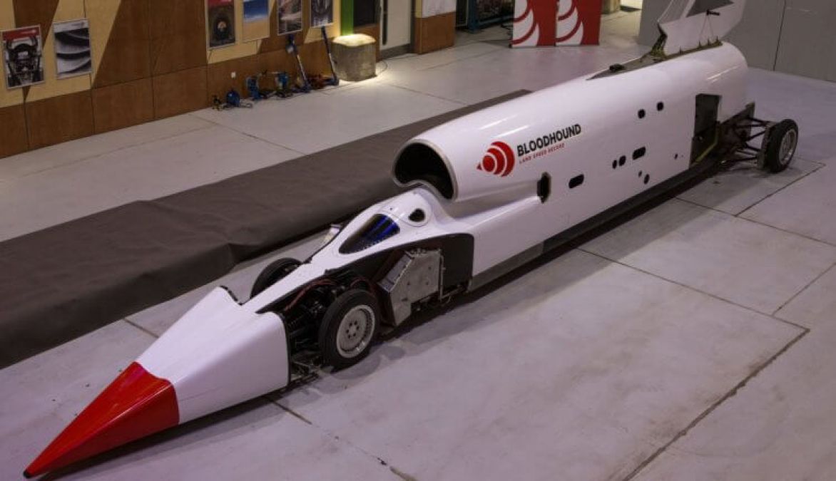 World's fastest car, ready to make the record