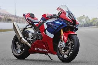 Honda : कंपनी ने इस पावरफुल बाइक को किया रिकॉल