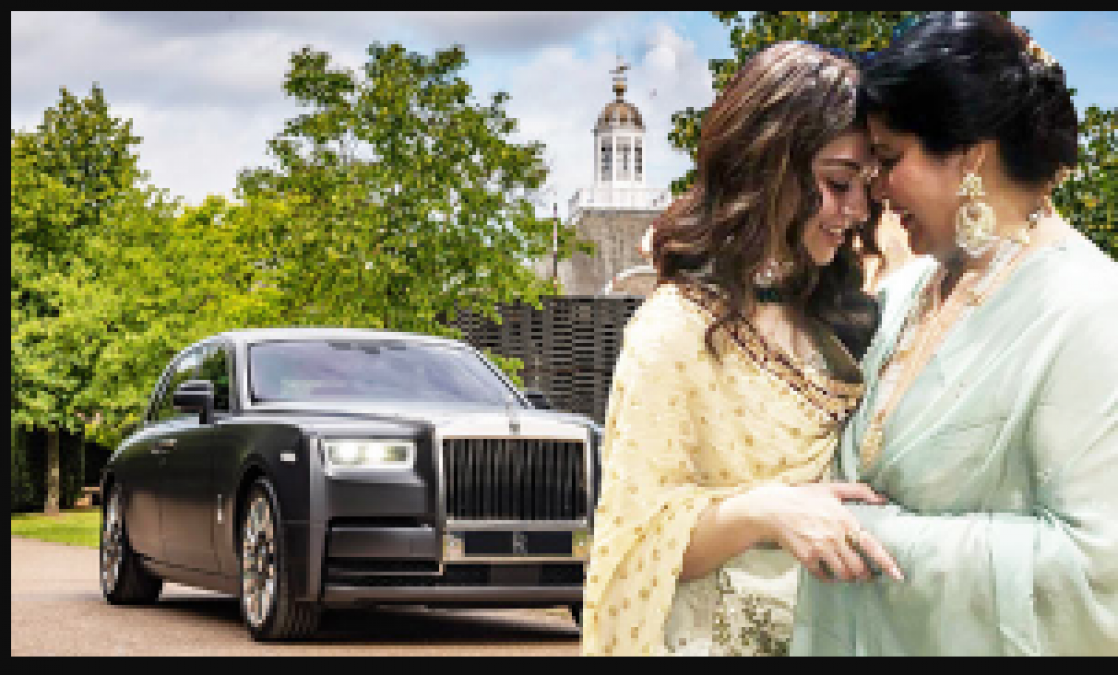 Hansika Motwani's Mother gifted her this luxury car on the occasion of Diwali, know its features!