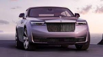 Luxury Redefined: Rolls-Royce Introduces the Amethyst Droptail Commission