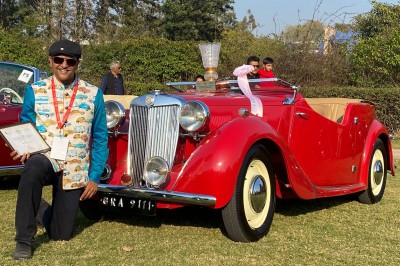 Vintage Car Wanderlust: Indian Family's Road Trip to London