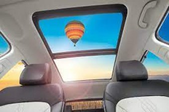 These cars equipped with sunroof double the fun of traveling
