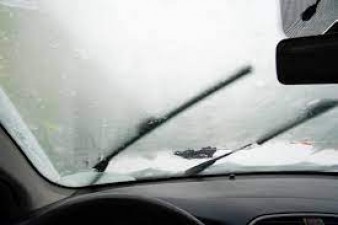 Driver's 'amazing trick' will keep ice and fog off windshield for