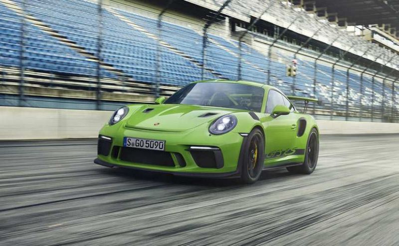 Porsche launches its superb Supercar 911 GT3 RS in India