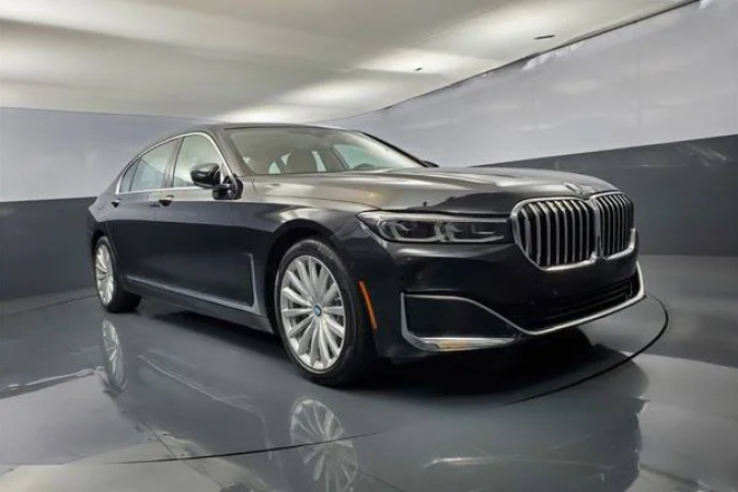 India officially launches the BMW 7 Series and i7
