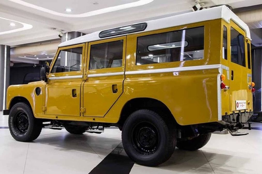 This legendary cricketer has added a vintage Land Rover 3 to his collection