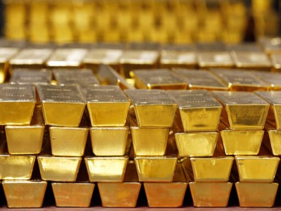 Silver, gold rises in futures market