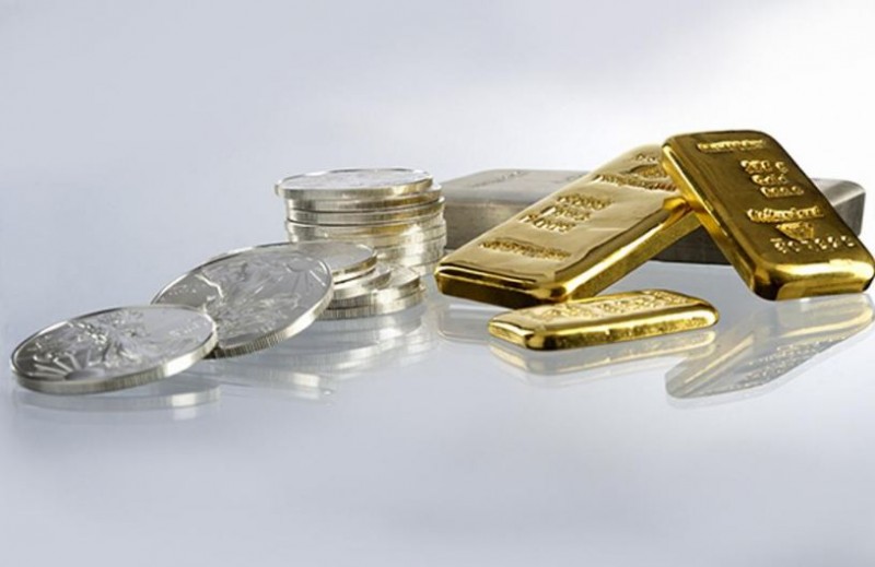 Gold, silver prices rise by Rs 10000 per gram