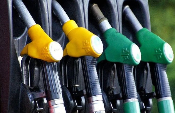 Petrol-Diesel prices not rose for 4th consecutive day