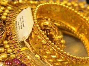 Gold price rises sharply, Know today's rate