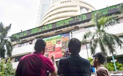 Indian stock market plunges, Sensex drops 1190 points