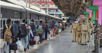 Indian Railways changed the time of many trains, see the status of your train here