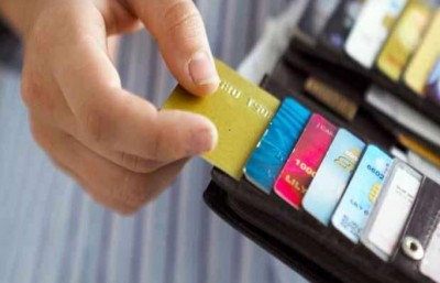 RBI issues new guideline for Debit and Credit card use