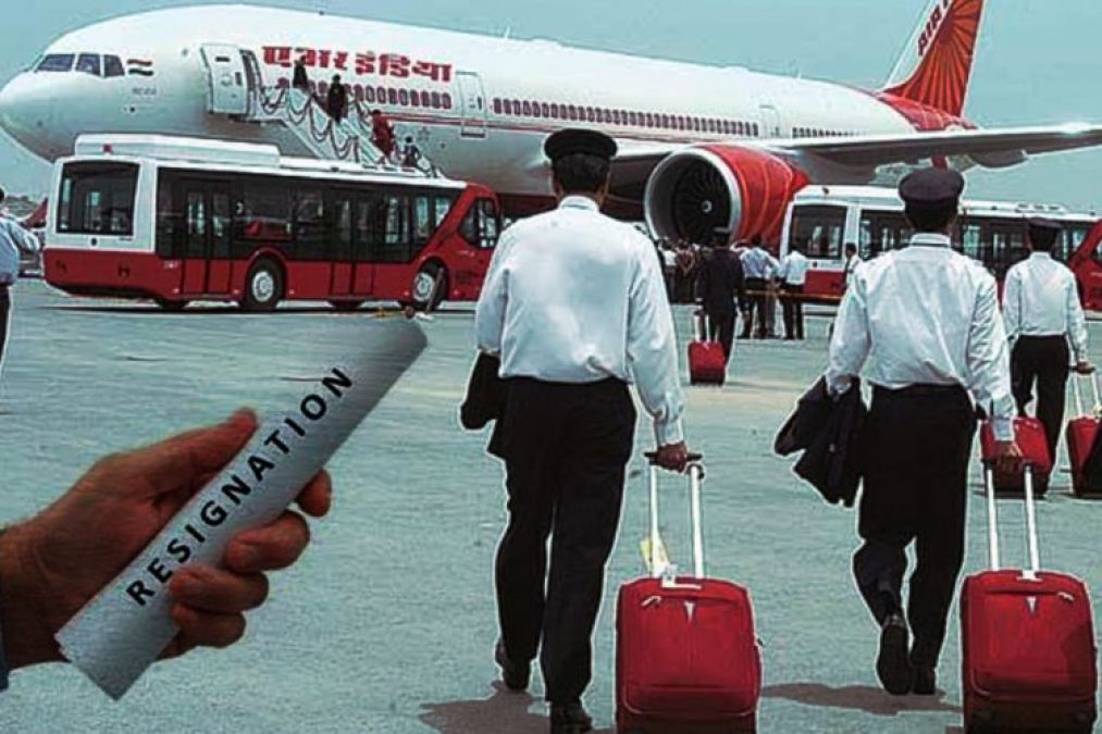 Air India gets a big shock, 120 pilots resigned