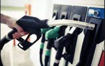 पेट्रोल और डीजल के दाम में आई गिरावट,जाने नई कीमत