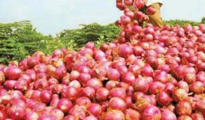 Government strict on onion traders, not allowed to keep more than two tons