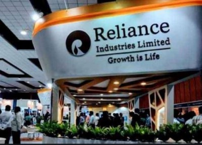 Know whether Reliance Industries will be able to become debt-free