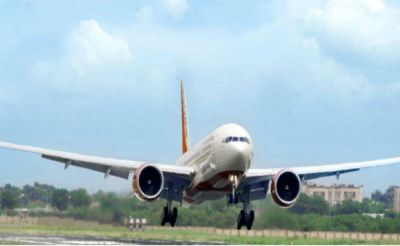 दिल्ली एयरपोर्ट से उड़ान भरने वाले विमान यात्रियों को कम लगेगा किराया