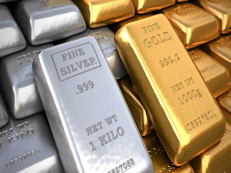 Gold and silver prices edged higher on last day of month