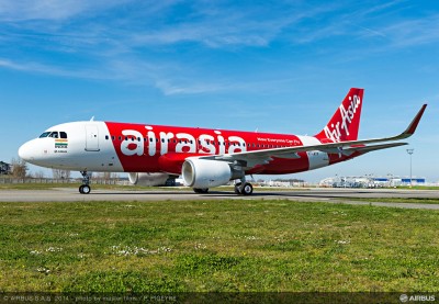 AirAsia India : कंपनी ने पायलटों को दिया तगड़ा झटका, कम किया वेतन