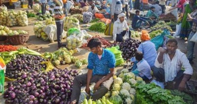 Truck fare increased by 10% in 1 month, prices of fruits and vegetables increased by 15 percent