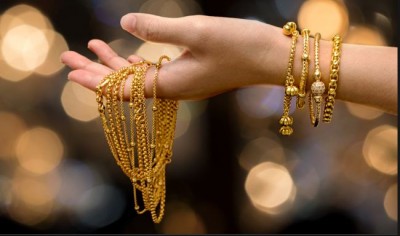 Biggest fall in Gold-Silver so far, know today's price
